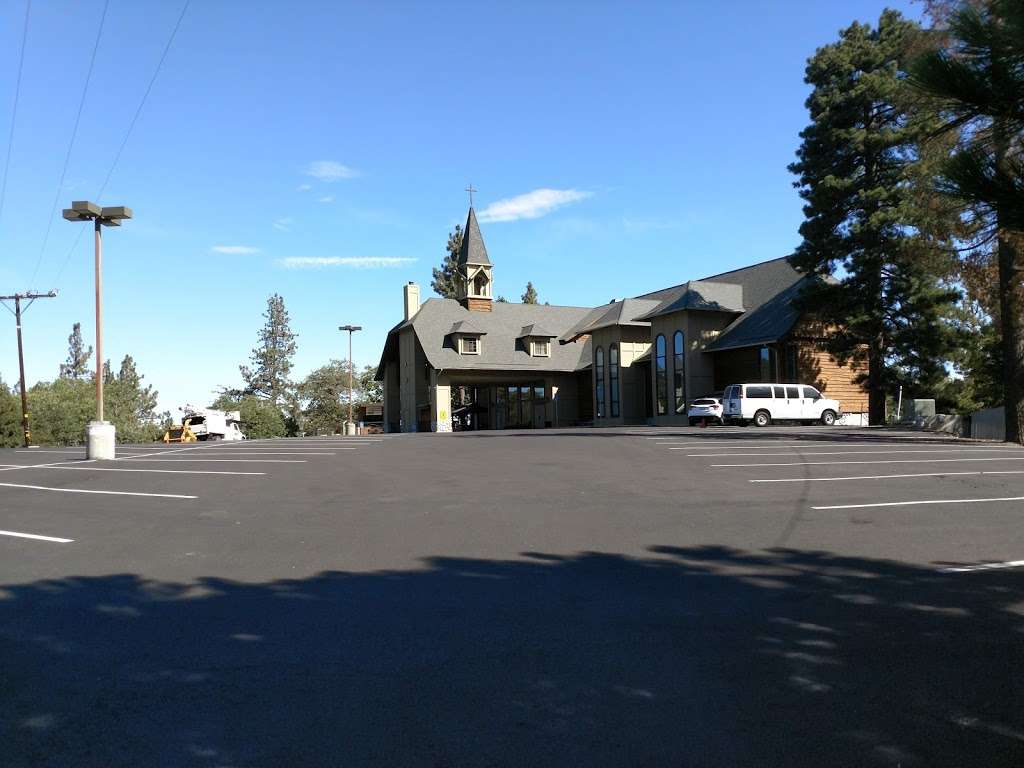 Church of the Woods | 1410 Calgary Dr, Lake Arrowhead, CA 92352, USA | Phone: (909) 337-5483