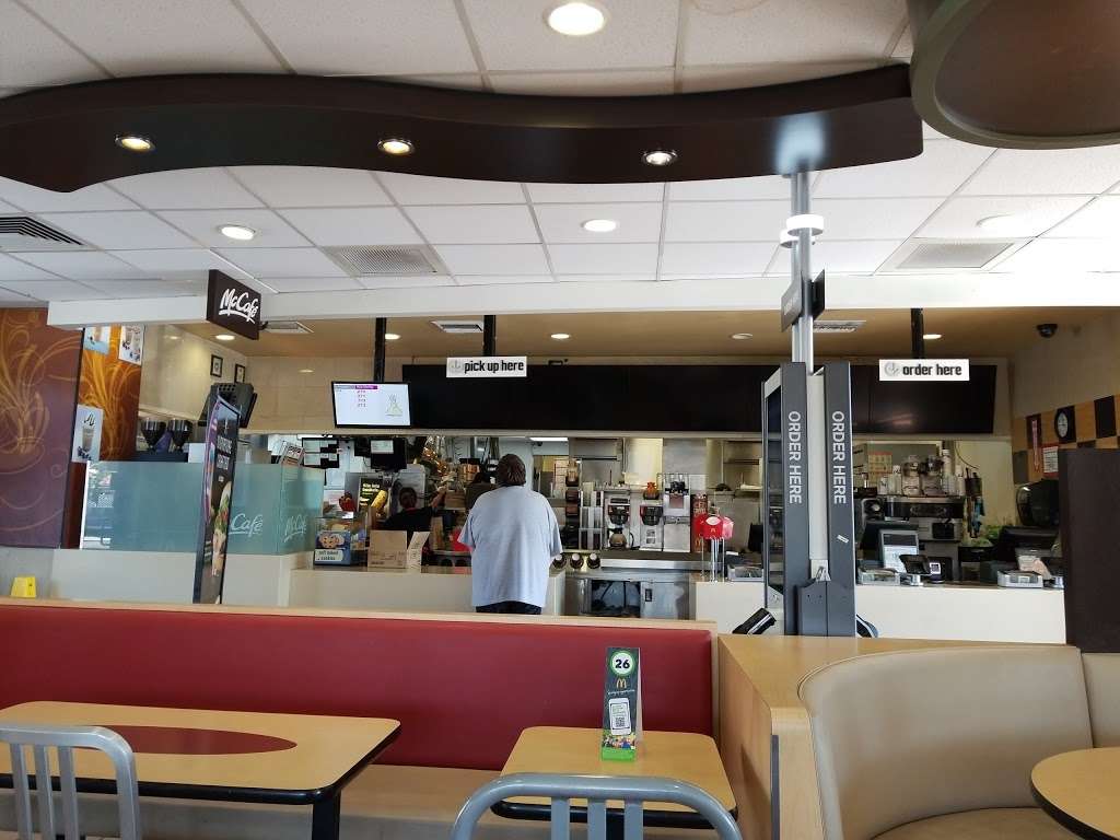 McDonalds | 138 Harvard Blvd, Santa Paula, CA 93060, USA | Phone: (805) 525-1980