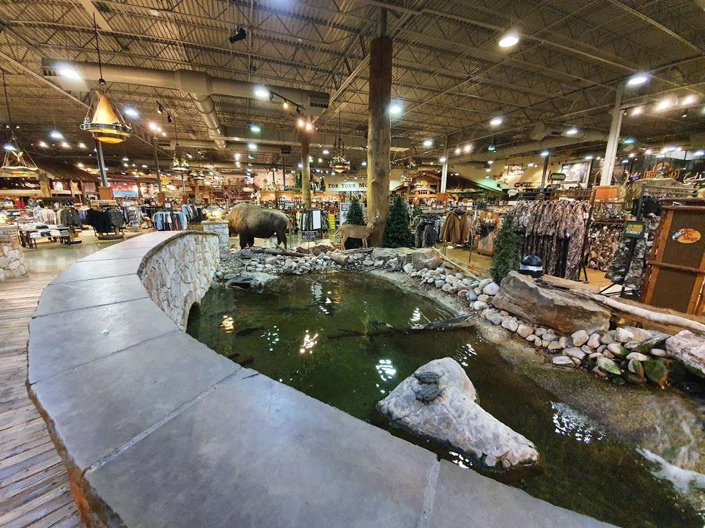 Bass Pro Shops | 2501 Bass Pro Dr, Grapevine, TX 76051, USA | Phone: (972) 724-2018