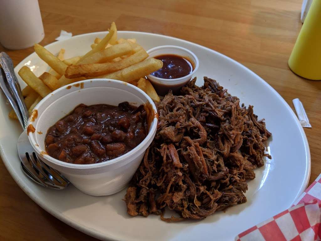 Leroys BBQ | 8998, 203 E Franklin St, Pomona, KS 66076, USA | Phone: (785) 566-3833