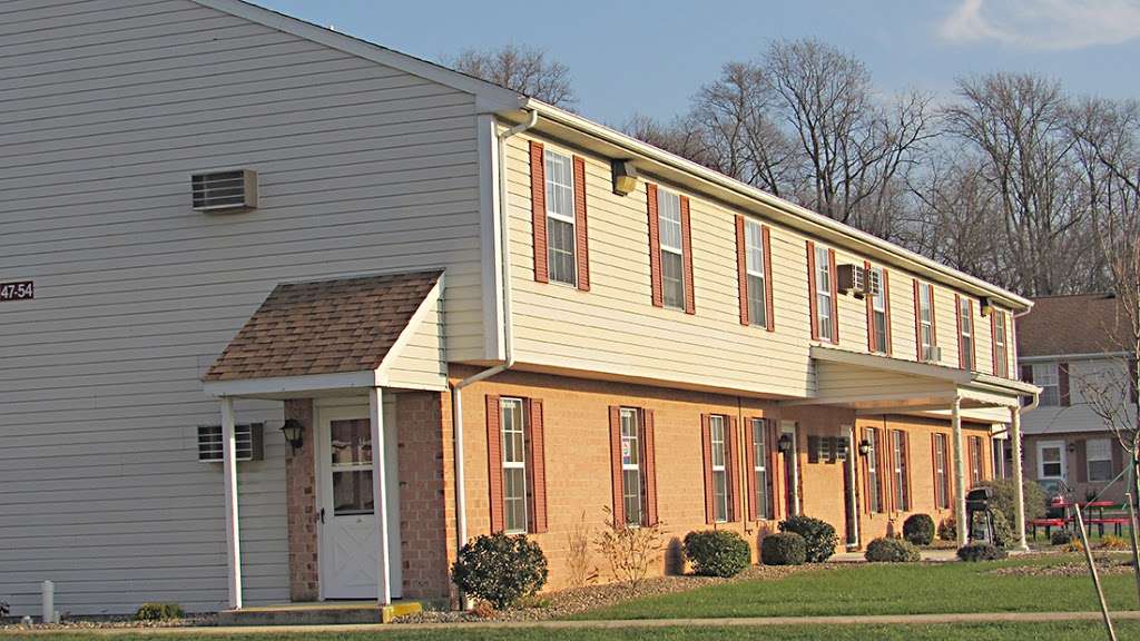 Bard Townhouses | 100 Bard Dr, Shippensburg, PA 17257, USA | Phone: (717) 530-7500