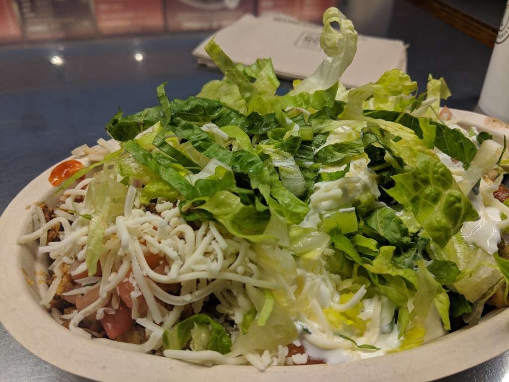 Chipotle Mexican Grill | 1030 Main St Ste 5, Waltham, MA 02451, USA | Phone: (781) 899-4937