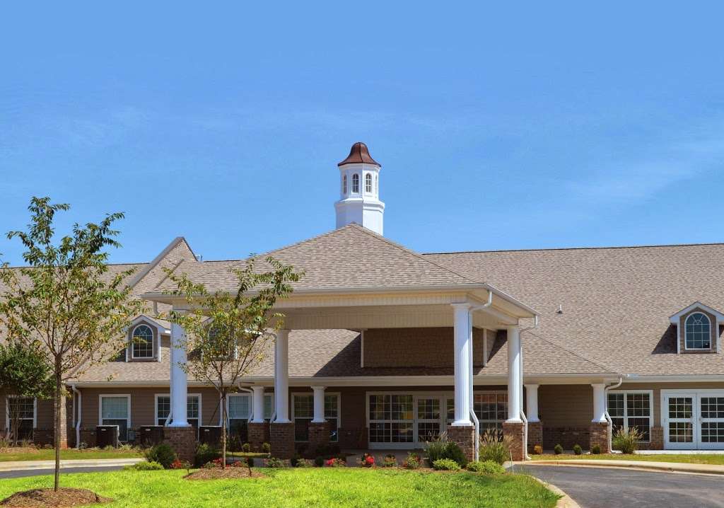 Clear Creek Nursing and Rehabilitation Center | 10506 Clear Creek Commerce Dr, Mint Hill, NC 28227 | Phone: (704) 545-2377