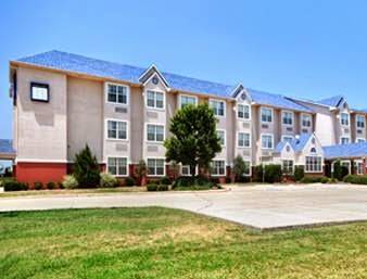 Microtel Inn & Suites by Wyndham Fort Worth South | 10675 South Fwy, Fort Worth, TX 76140, USA | Phone: (817) 551-7000