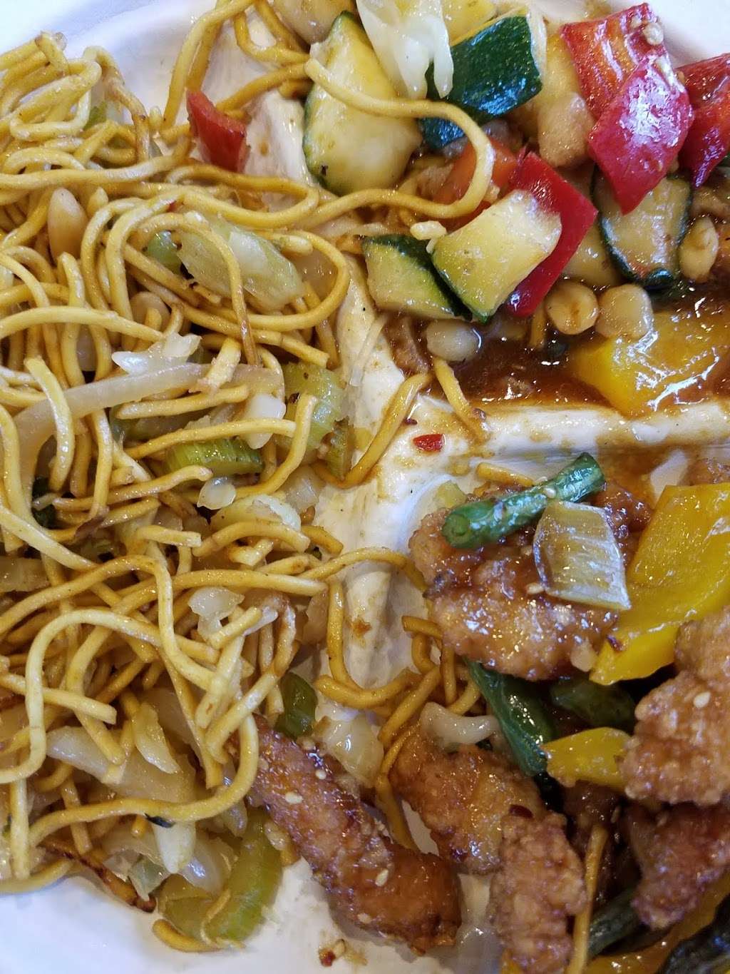 Panda Express | 404 S Weber Rd, Romeoville, IL 60446, USA | Phone: (815) 267-8623