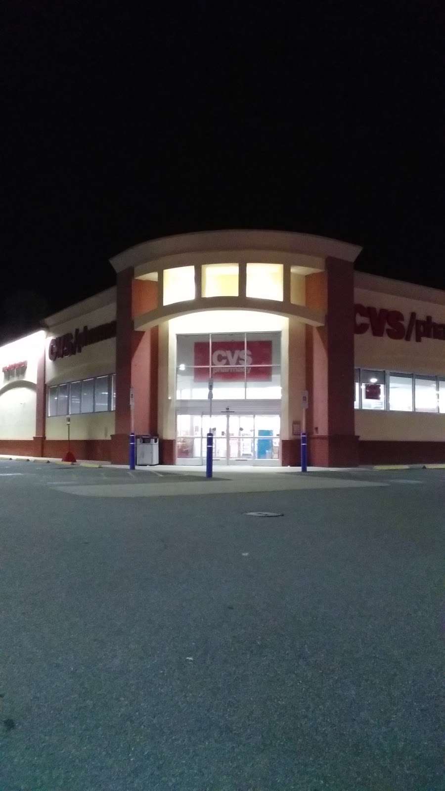 CVS | 26 Putnam Pike, Johnston, RI 02919, USA | Phone: (401) 231-0814