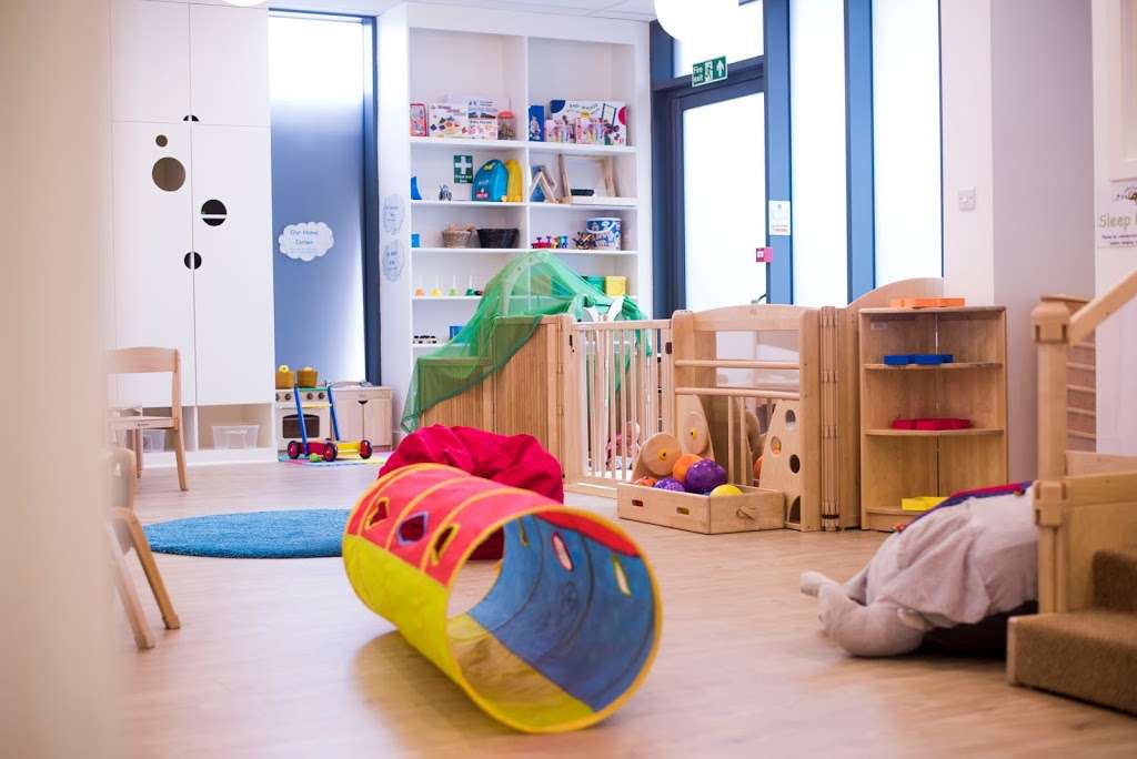 Abacus Ark Nursery Schools, Wandsworth | 17 Enterprise Way, London SW18 1FZ, UK | Phone: 020 7624 5718