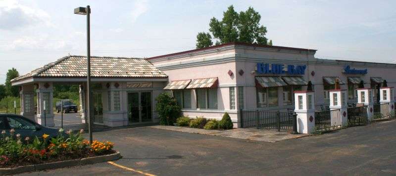 Blue Bay Restaurant | 927 Main St, Mukwonago, WI 53149, USA | Phone: (262) 363-8112