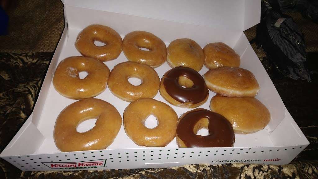 Krispy Kreme | 2990 E W Franklin Blvd, Gastonia, NC 28052, USA | Phone: (704) 853-1060