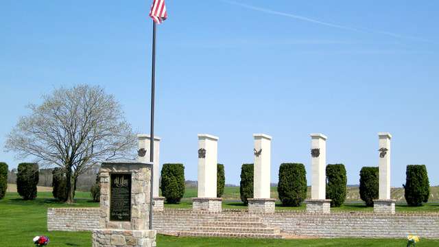 Berks County Memorial Gardens | 201 Evansville Rd, Fleetwood, PA 19522 | Phone: (610) 926-2325