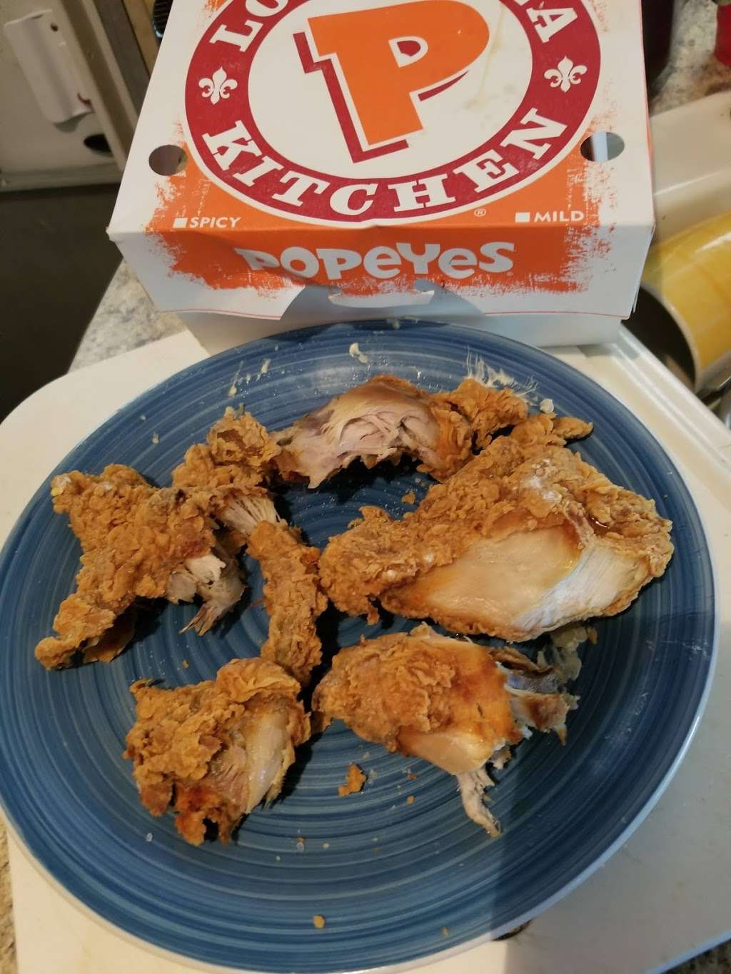 Popeyes Louisiana Kitchen | 11487 Hwy 105 E, Conroe, TX 77301, USA | Phone: (936) 494-3445