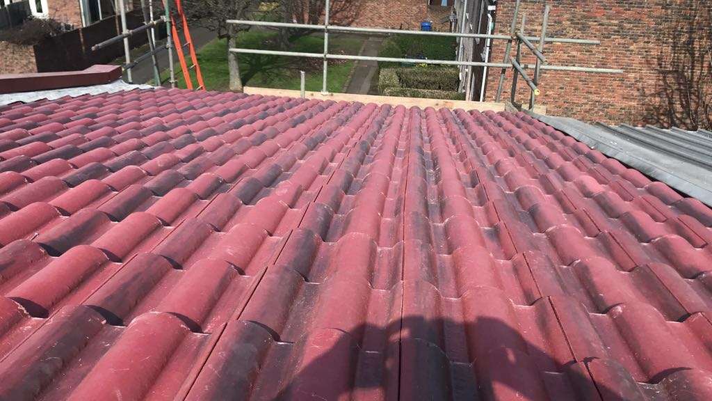 Howard & Sons Roofing Ltd | 6 rodin lane, Ilford IG4 5NX, UK | Phone: 07588 403213