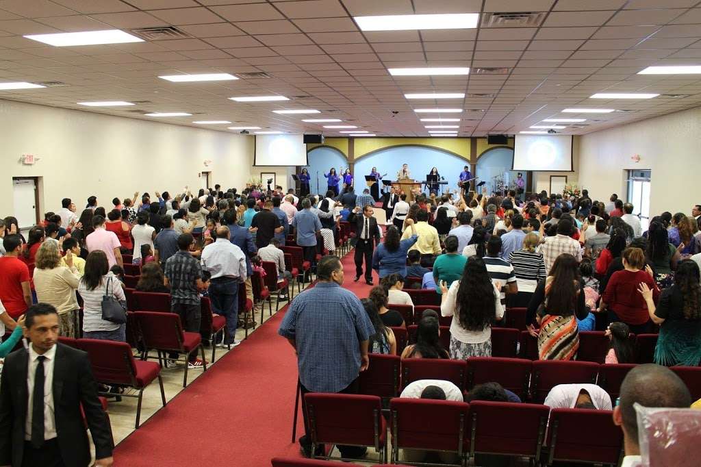 Iglesia de Jesucristo camino al Padre | 1202 Spears-Gears Rd, Houston, TX 77067 | Phone: (832) 731-4229