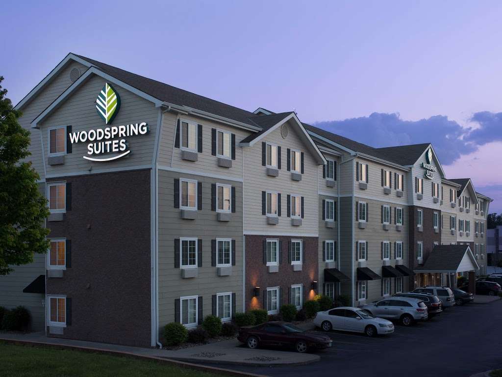 WoodSpring Suites Kansas City Liberty | 1911 Industrial Dr, Liberty, MO 64068, USA | Phone: (816) 415-3330