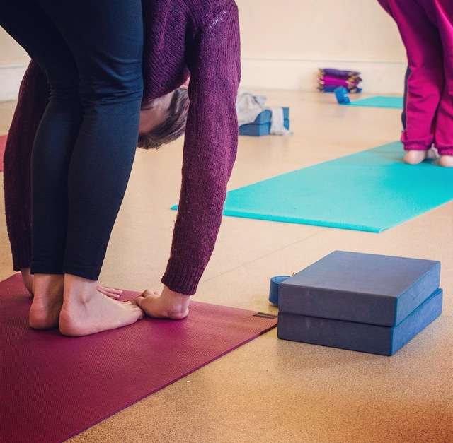 Living Yoga London | Golf CLub, Fluxs Ln, Epping CM16 7NJ, UK | Phone: 07507 516704