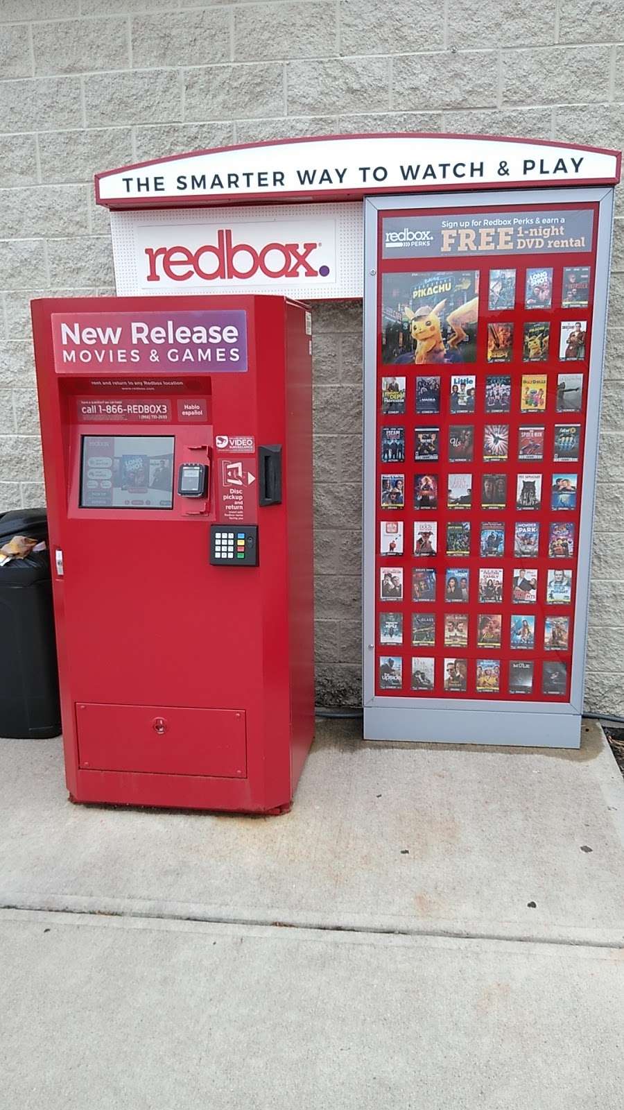 Redbox | 14400 N 600 W, Gaston, IN 47342, USA | Phone: (866) 733-2693