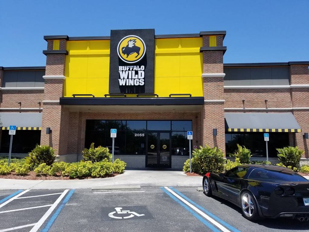 Buffalo Wild Wings | 2055 Badlands Dr, Brandon, FL 33511, USA | Phone: (813) 571-1045