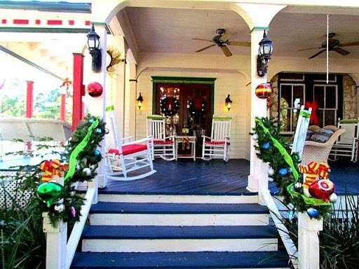 Shamrock Thistle & Crown Bed & Breakfast | 12971 SE Hwy 42, Weirsdale, FL 32195, USA | Phone: (352) 821-1887