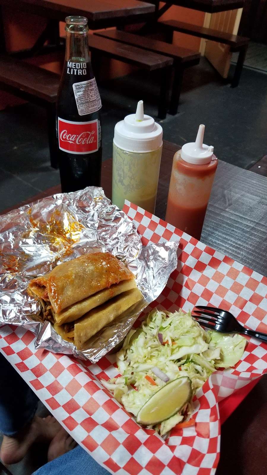 REGIOS Tacos A Vapor | 2000 Cupples Rd, San Antonio, TX 78226, USA | Phone: (832) 651-7789