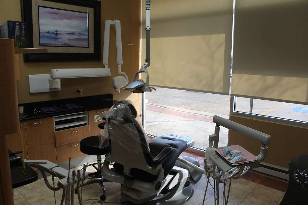 Valley View Dental | 3103 111th St Suite 131, Naperville, IL 60564, USA | Phone: (630) 904-5600