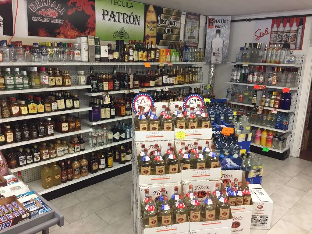 Groveland Liquors | 1 Washington St, Groveland, MA 01834, USA | Phone: (978) 891-3169