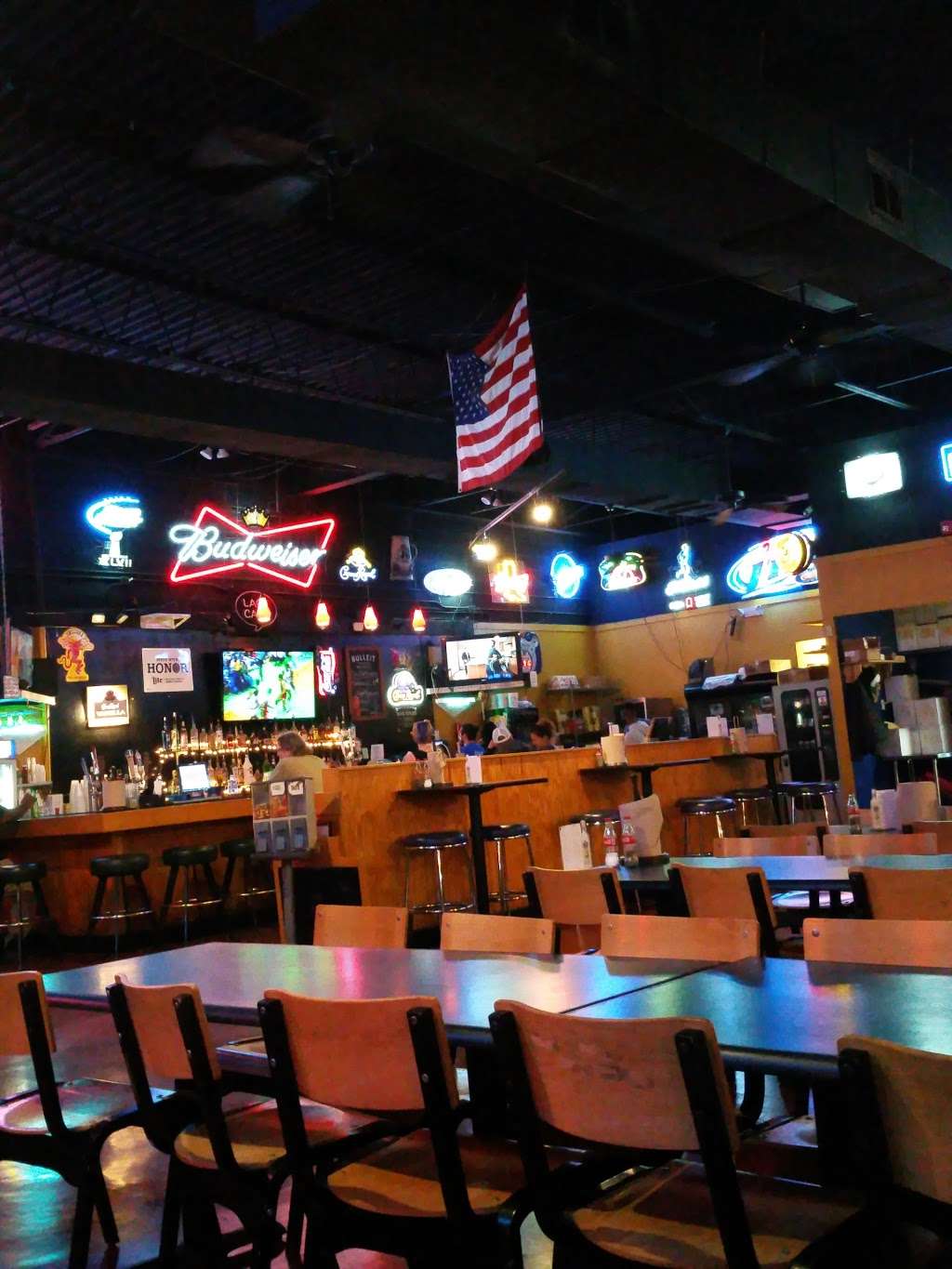 Amicis Pizza Sports Bar and Grill | 929 Concord Pkwy S, Concord, NC 28027 | Phone: (704) 793-1463