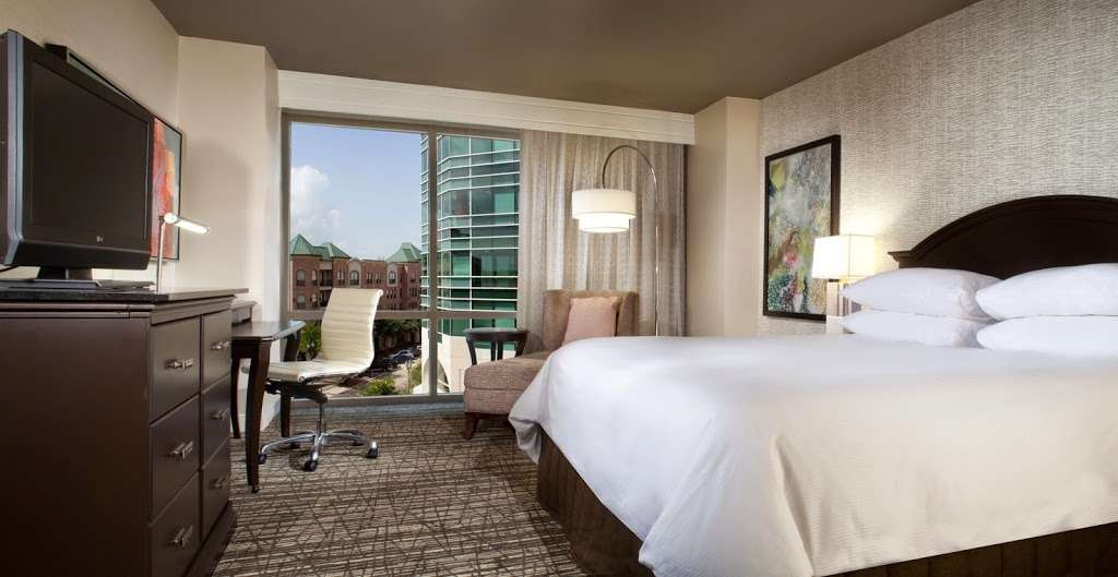 Sugar Land Marriott Town Square | 16090 City Walk, Sugar Land, TX 77479 | Phone: (281) 275-8400