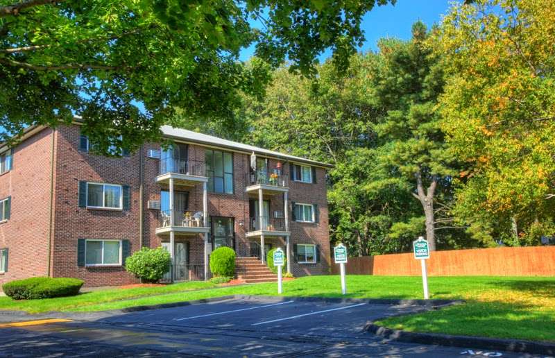 Lowell Arms Apartments | 193A Lowell St, Methuen, MA 01844, USA | Phone: (978) 378-4002