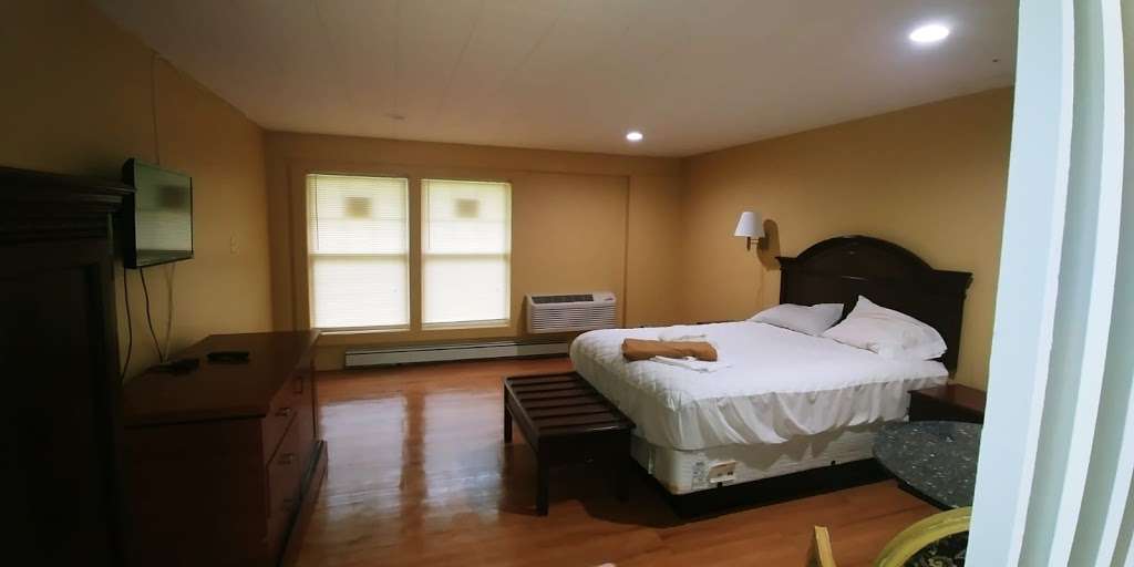 Northview Motel - lodging  | Photo 4 of 6 | Address: 2134 US-130, Burlington, NJ 08016, USA | Phone: (609) 499-1417