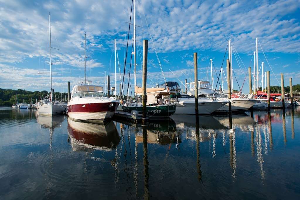 Glen Cove Yacht Yard | A Safe Harbor Marina | 128 Shore Rd, Glen Cove, NY 11542, USA | Phone: (516) 671-5563