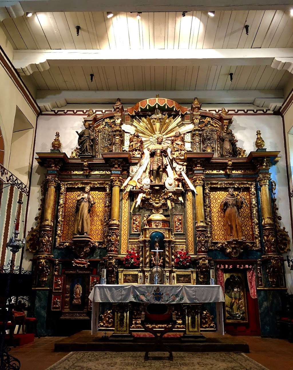 Mission San Fernando Rey de España | 15151 San Fernando Mission Blvd, Mission Hills, CA 91345, USA | Phone: (818) 361-0186