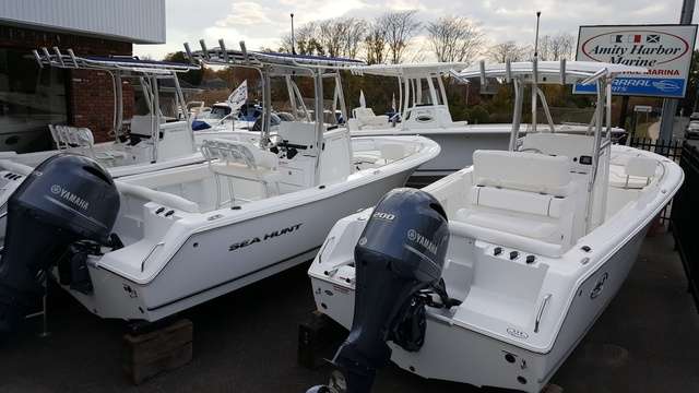 Amity Harbor Marine | 30 Merrick Rd, Amityville, NY 11701 | Phone: (631) 842-1280