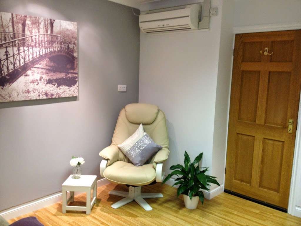 Inscape Hypnotherapy, Psychotherapy & Counselling Harley Street | 250C Noak Hill Rd, Billericay CM12 9UP, UK | Phone: 01268 542298