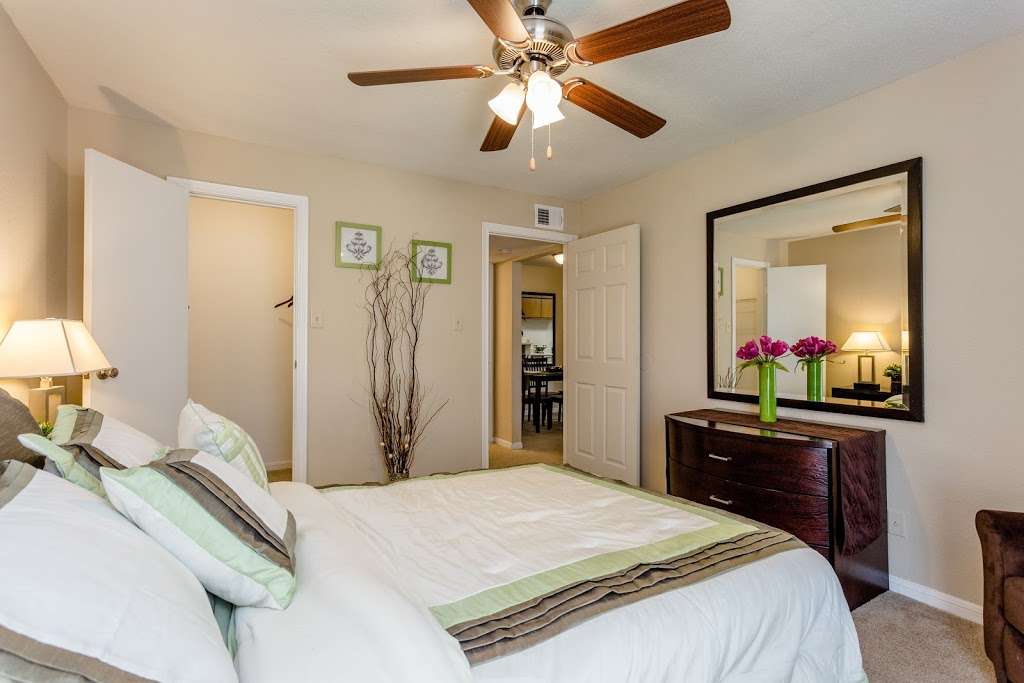Foxwood | 19920 Foxwood Forest Blvd, Humble, TX 77338, USA | Phone: (281) 973-4315