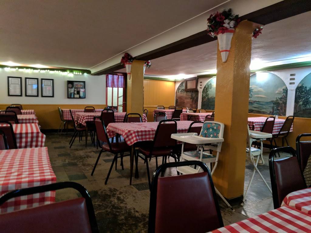 Monte Bello Pizzeria | 3662 Weber Rd, St. Louis, MO 63125, USA | Phone: (314) 638-8861