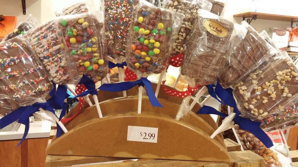 Gertrude Hawk Chocolates | 100 Viewmont Dr, Scranton, PA 18508 | Phone: (570) 348-5320