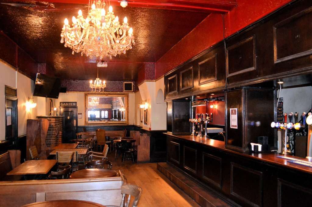 The Blind Beggar | 337 Whitechapel Rd, London E1 1BU, UK | Phone: 020 7247 6195