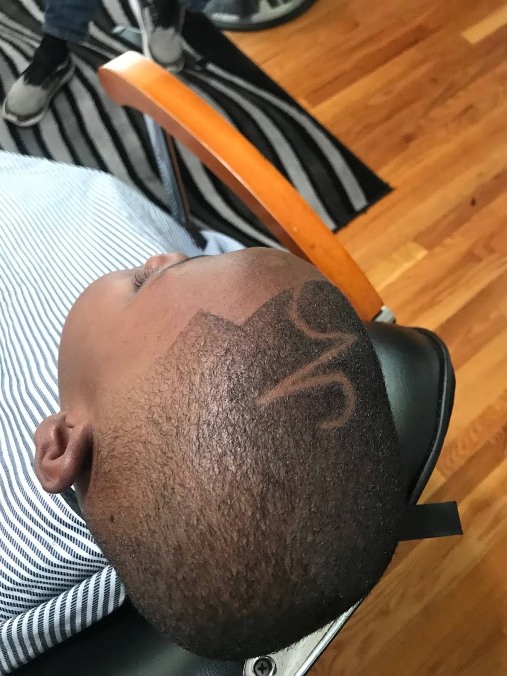 Fat’s Barbershop | 2951 Patterson Rd, Florissant, MO 63031, USA | Phone: (314) 552-1142