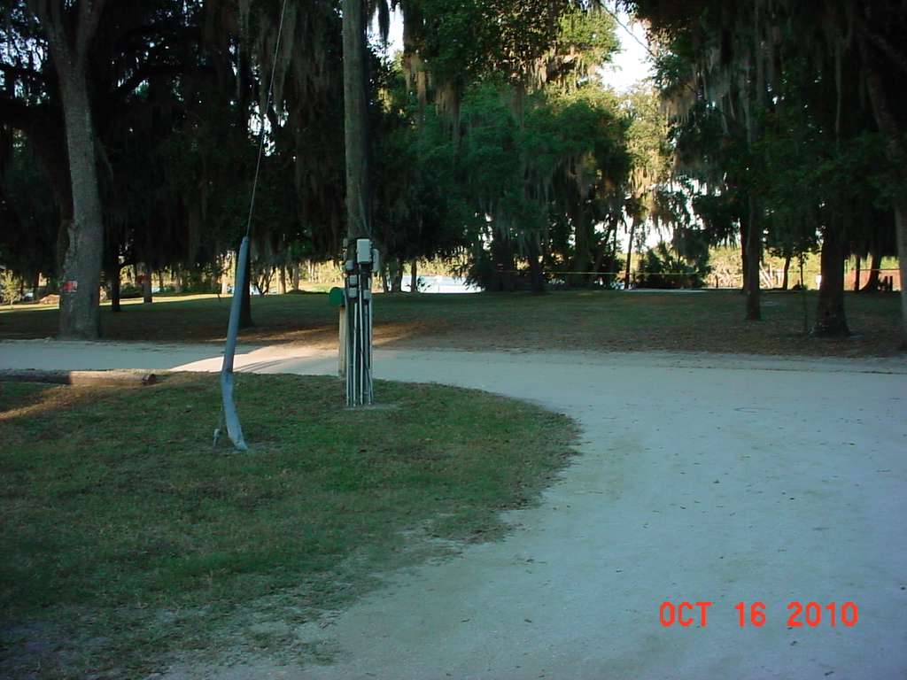 Lemon Bluff Boat Road Overflow Parking | 949 Lemon Bluff Rd, Osteen, FL 32764, USA | Phone: (407) 322-1279