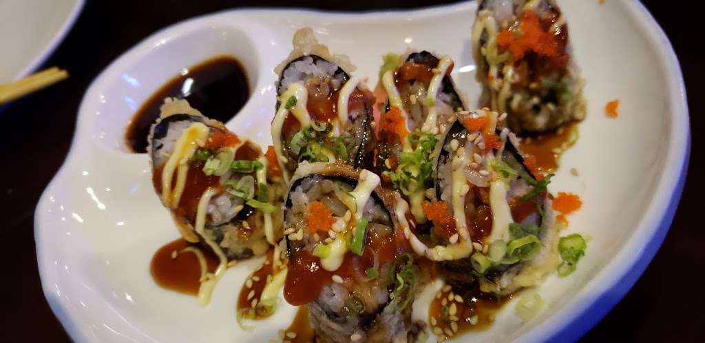Yujo Sushi & Asian Cuisine | 511 Merrimack Ave, Dracut, MA 01826, USA | Phone: (978) 458-8113