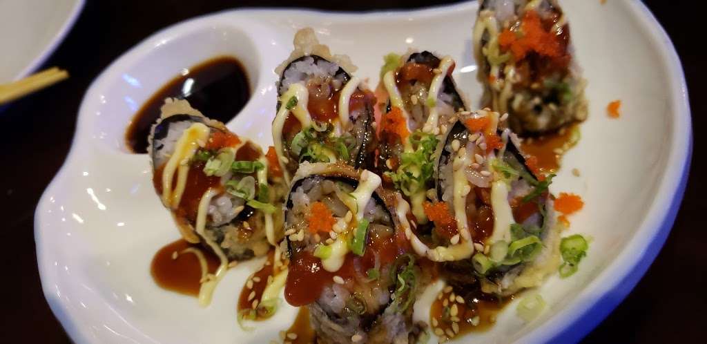 Yujo Sushi & Asian Cuisine | 511 Merrimack Ave, Dracut, MA 01826 | Phone: (978) 458-8113