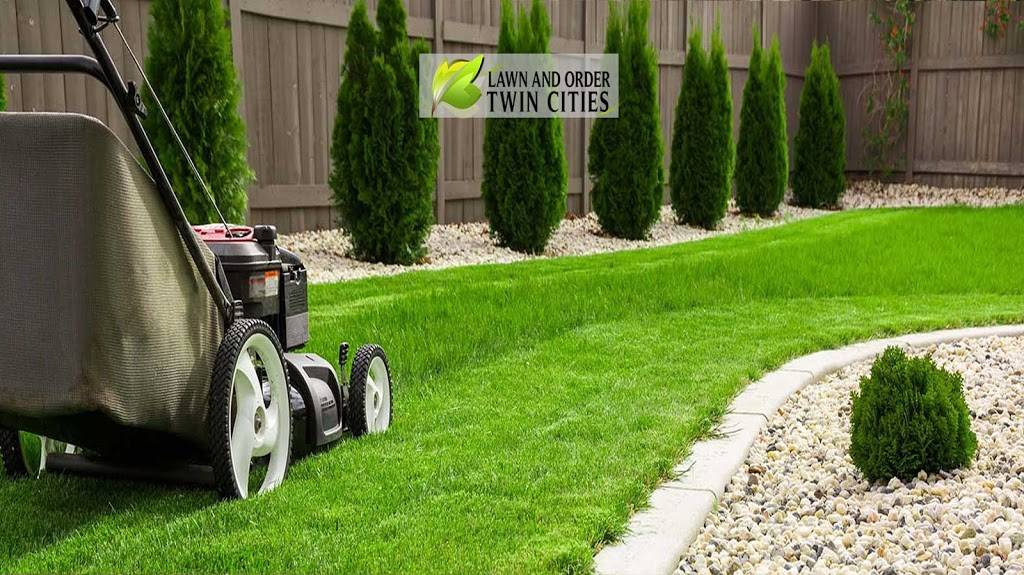 Lawn and Order Twin Cities | 3018 Nash Rd, Brooklyn Center, MN 55429, USA | Phone: (763) 575-8228