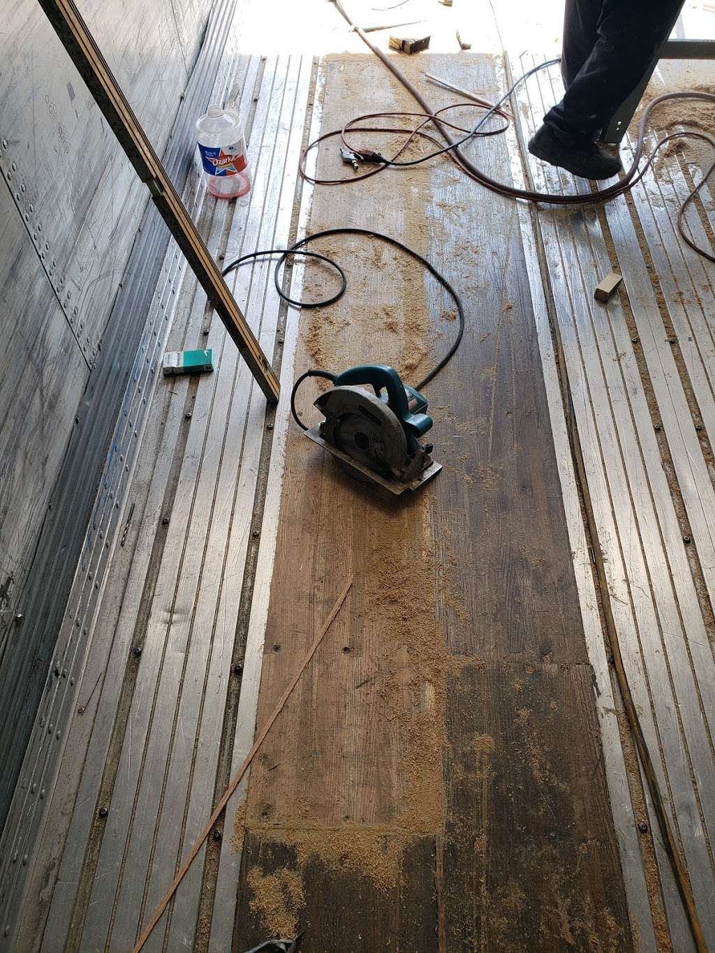 Victor Road Service | 10832 Beaumont Hwy, Houston, TX 77078, USA | Phone: (832) 535-4660