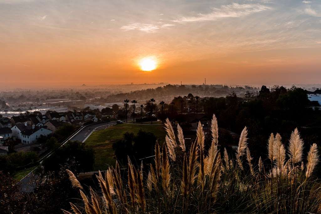 View Point For Sunrise | 2271 Temple Ave, Signal Hill, CA 90755, USA