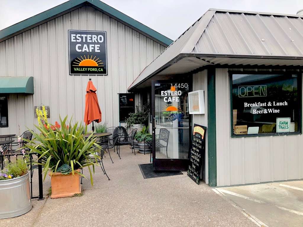 Estero Cafe | 14450 CA-1, Valley Ford, CA 94972, USA | Phone: (707) 876-3333