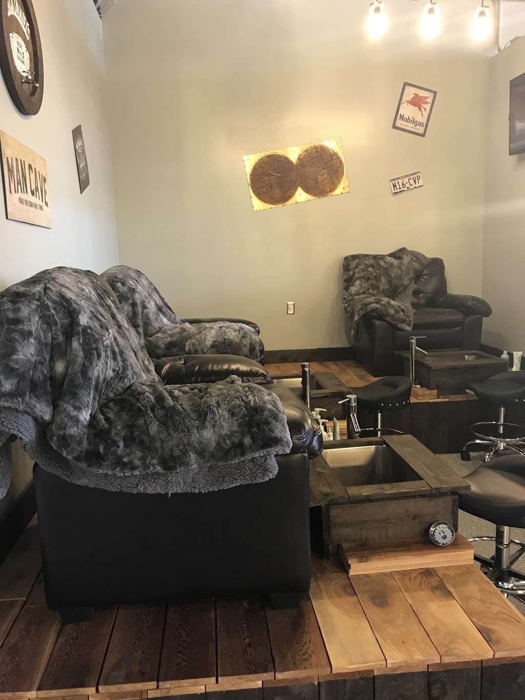Tune Up: The Manly Salon | 304 Bay Area Blvd Suite 500, Webster, TX 77598 | Phone: (281) 520-4017