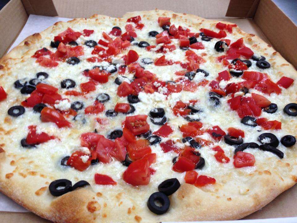 Little Italy Pizza - meal delivery  | Photo 8 of 10 | Address: 414 S Bethlehem Pike, Fort Washington, PA 19034, USA | Phone: (215) 628-3845
