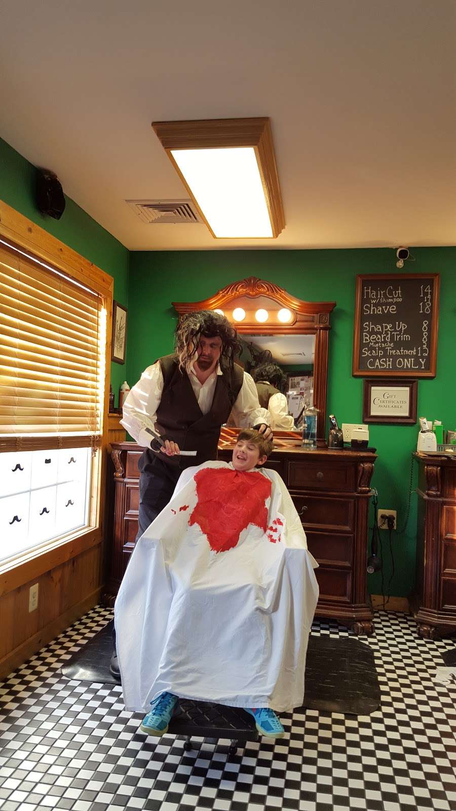 Smithville Barber Shoppe | 615 East Moss Mill Road Next To Back Of Train Ride, 4806, Galloway, NJ 08205, USA | Phone: (609) 652-2442