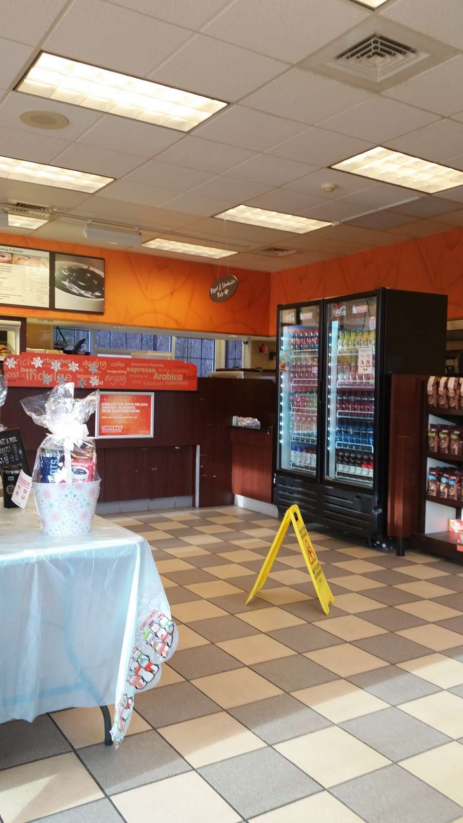 Dunkin | 1319 Eddie Dowling Hwy, Lincoln, RI 02865, USA | Phone: (401) 765-0800