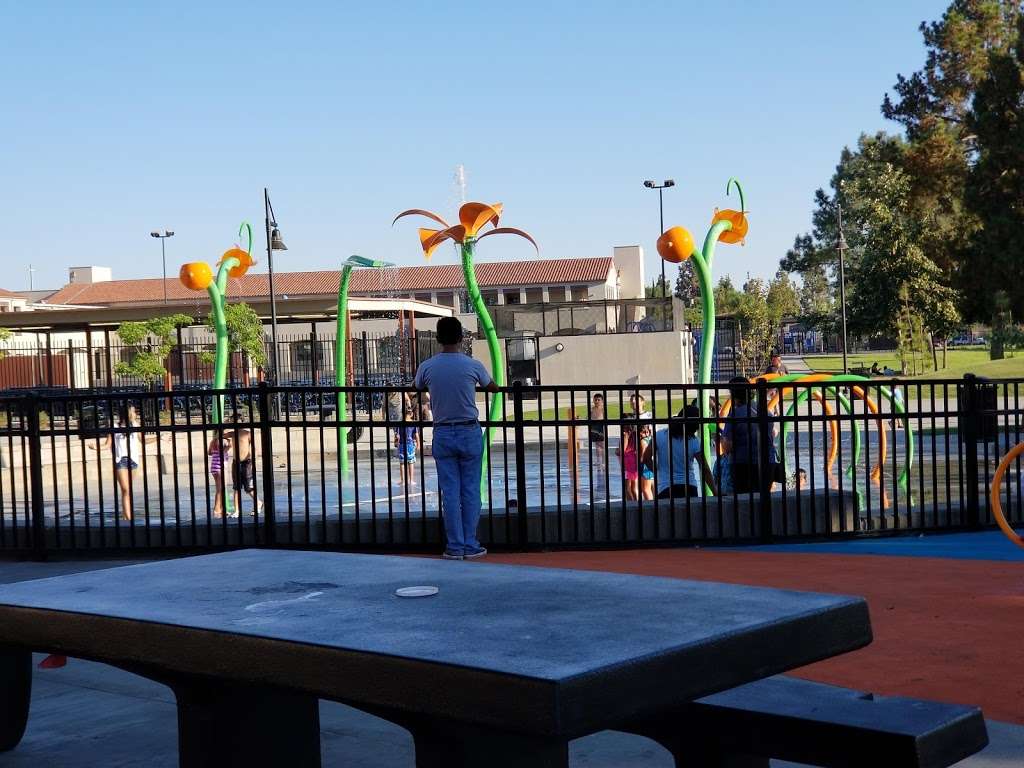 Ponderosa Park Water Play Zone | Un Named Rd, Anaheim, CA 92802